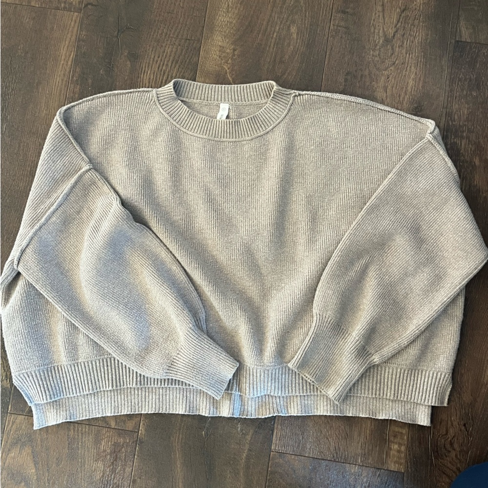 Wishlist Light beige Women's boxy Crew Neck Sweater